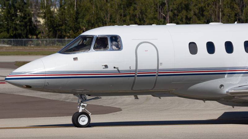 Photo of N984CE - PRIVATE Hawker Beechcraft 800XP at APF on AeroXplorer Aviation Database