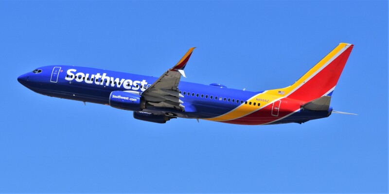 Photo of N8555Z - Southwest Airlines Boeing 737-800 at DEN on AeroXplorer Aviation Database