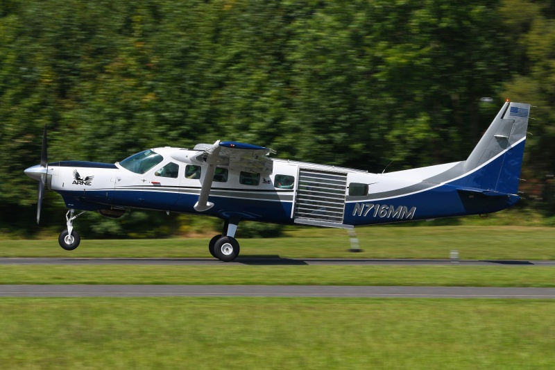 Photo of N716MM - PRIVATE Cessna 208 Grand Caravan at 17N on AeroXplorer Aviation Database