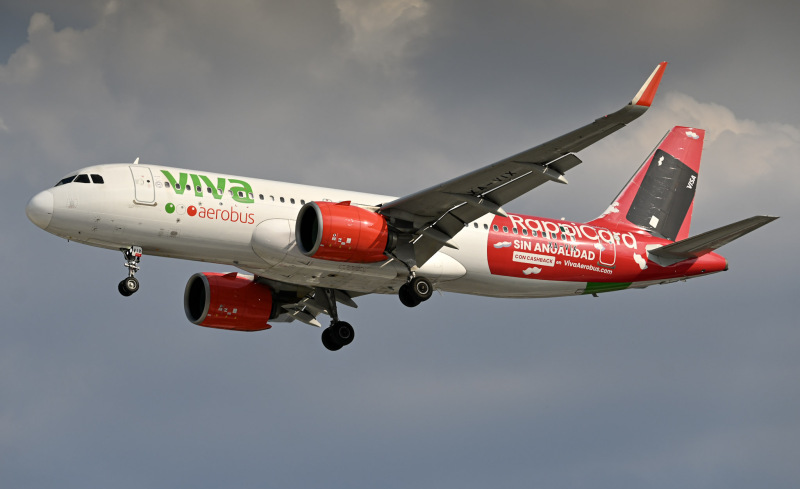 Photo of XA-VIX - VivaAerobus Airbus A320NEO at MEX on AeroXplorer Aviation Database