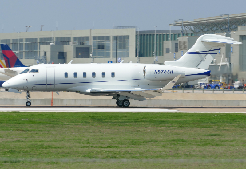 Photo of N978SH - PRIVATE Bombardier Challenger 350  at AUS on AeroXplorer Aviation Database