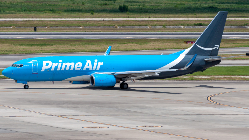 Photo of N5147A - Prime Air Boeing 737-800 at IAH on AeroXplorer Aviation Database