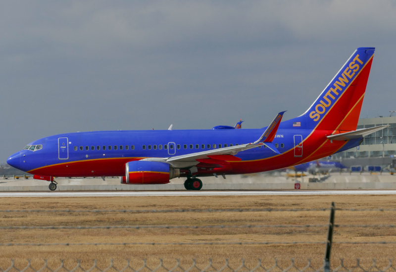 Photo of N283WN - Southwest Airlines Boeing 737-700 at AUS on AeroXplorer Aviation Database