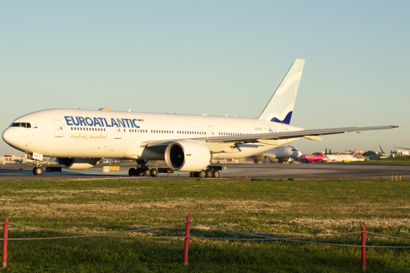 Photo of CS-TSX - Euroatlantic Airways Boeing 777-200ER at LIS on AeroXplorer Aviation Database