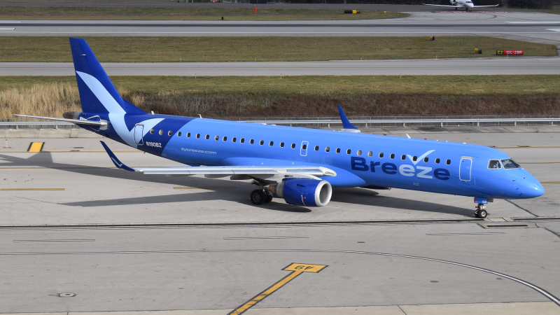 Photo of N190BZ - Breeze Airways Embraer E190 at CMH on AeroXplorer Aviation Database