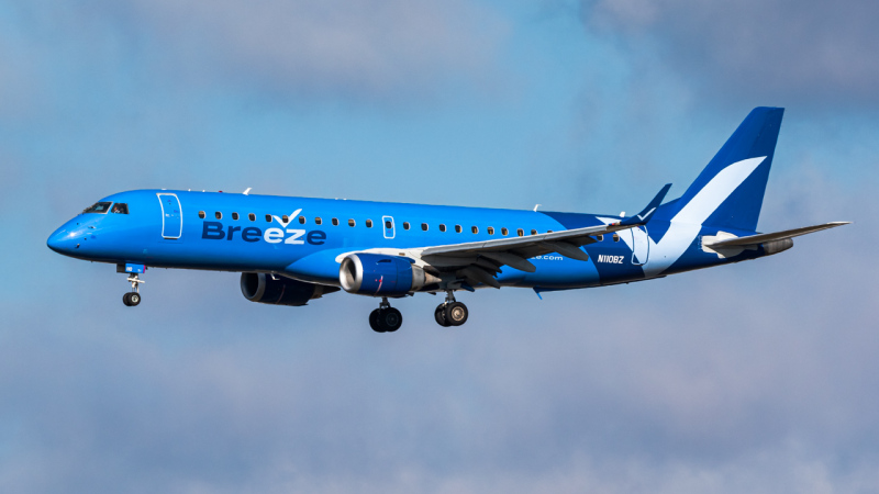 Photo of N110BZ - Breeze Airways Embraer E190 at ATL on AeroXplorer Aviation Database