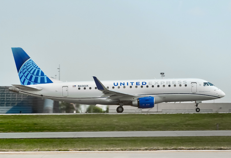 Photo of N606UX - United Express Embraer E175 at MKE on AeroXplorer Aviation Database