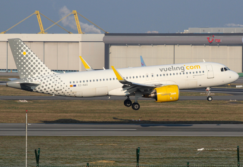 Photo of EC-NAX - Vueling Airbus A320NEO at BRU on AeroXplorer Aviation Database
