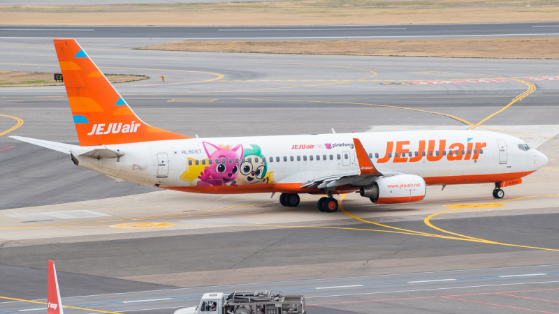 Photo of HL8087 - Jeju Air Boeing 737-800 at GMP on AeroXplorer Aviation Database