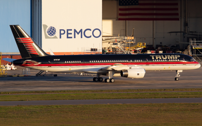 Photo of N757AF  - PRIVATE Boeing 757-200 at TPA on AeroXplorer Aviation Database