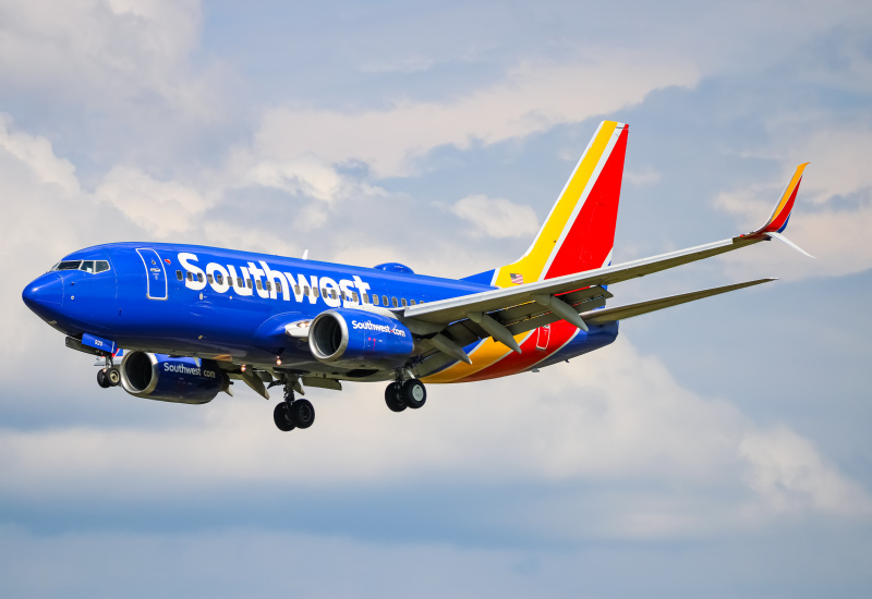 Photo of N920WN - Southwest Airlines Boeing 737-700 at BWI on AeroXplorer Aviation Database
