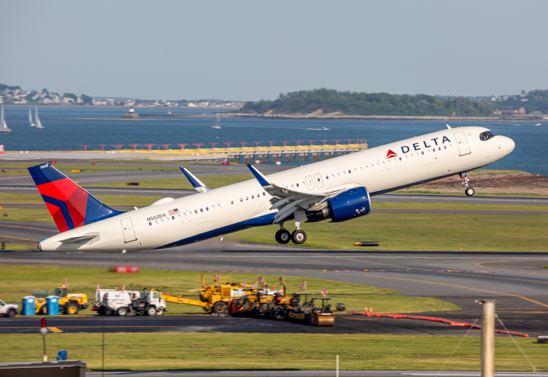 Photo of N502DX - Delta Airlines Airbus A321NEO at BOS on AeroXplorer Aviation Database