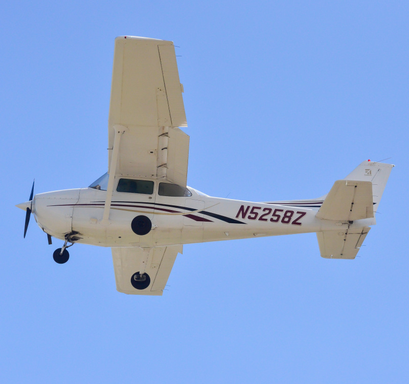 Photo of N5258Z - PRIVATE Cessna 172 at SPG on AeroXplorer Aviation Database