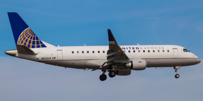 Photo of N602UX - United Airlines Embraer E175 at PHL on AeroXplorer Aviation Database