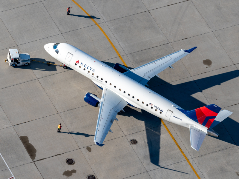 Photo of N224JQ - Delta Connection Embraer E175 at BOS on AeroXplorer Aviation Database