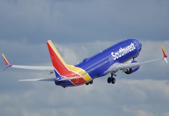 N8728Q) Southwest Airlines Boeing 737 MAX 8 by Peter Cuthbert | AeroXplorer  Photo Database