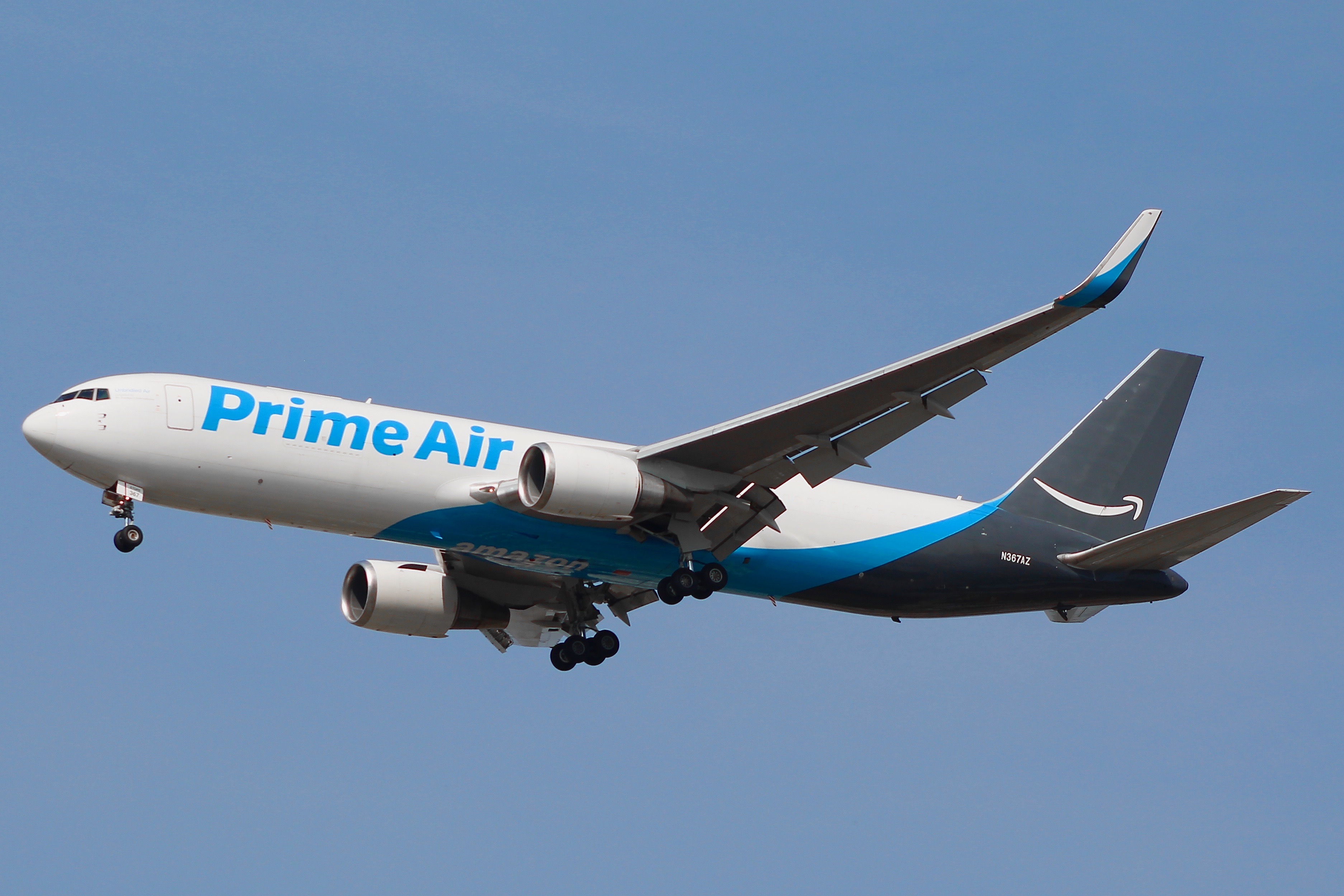 Photo of N367AZ - Amazon Prime Air Boeing 767-300F at ORD