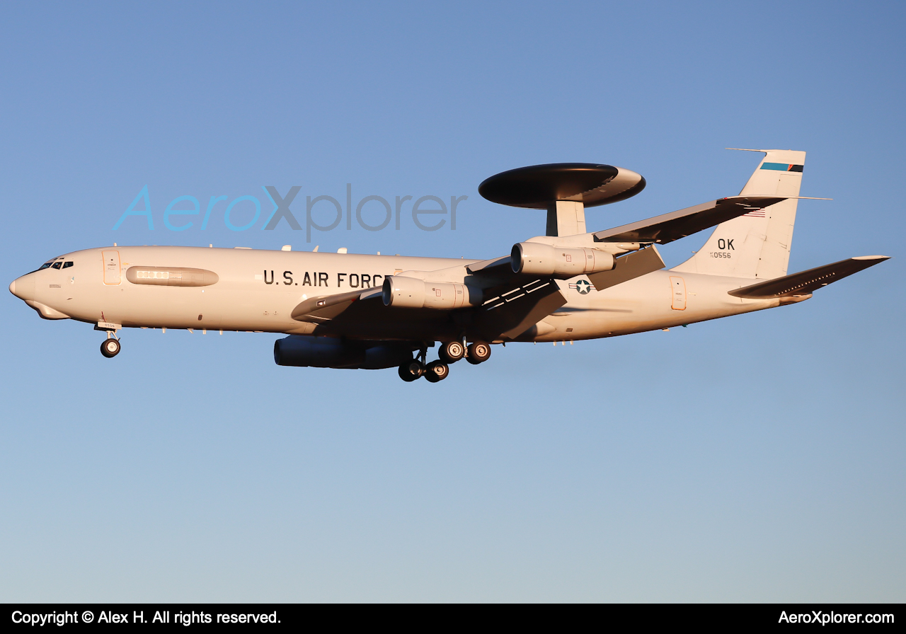 Photo of 75-0556 - USAF - United States Air Force Boeing E-3 Sentry at PSM