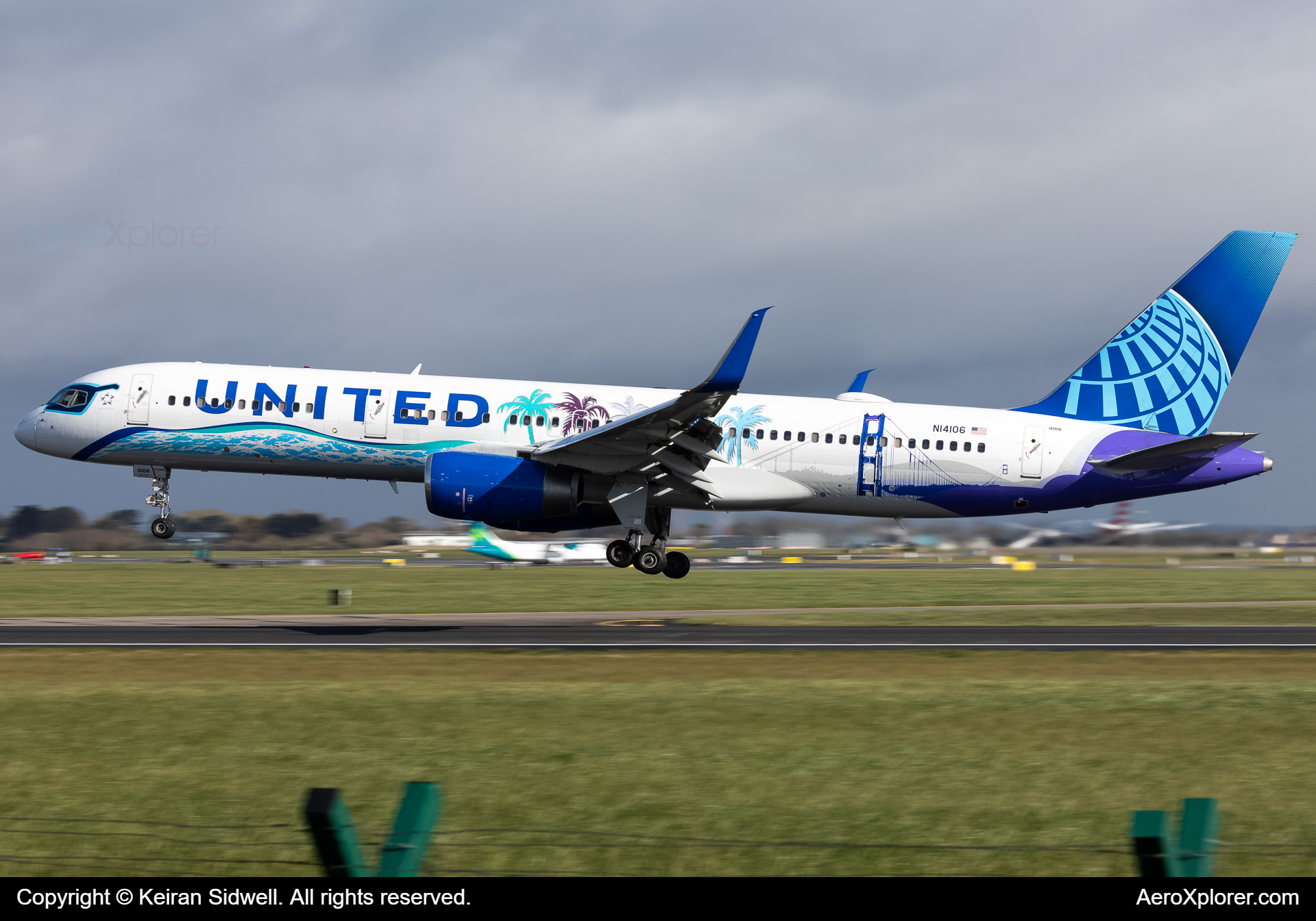 Photo of N14106 - United Airlines Boeing 757-200 at DUB