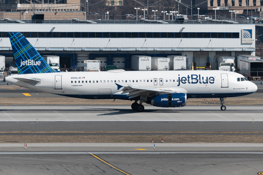 Photo of N566JB - JetBlue Airways Airbus A320 at JFK