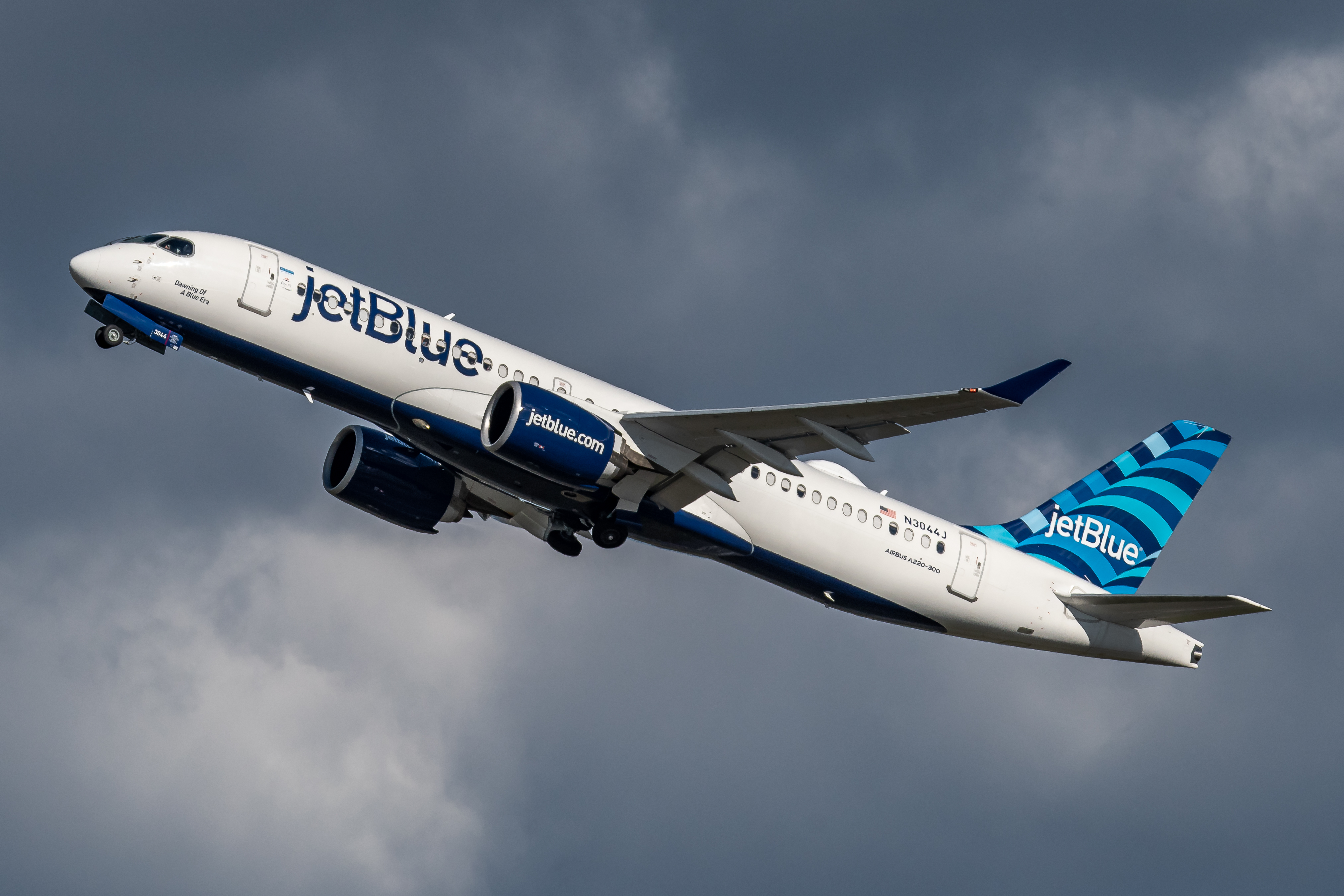 Photo of N3044J - JetBlue Airways Airbus A220-300 at BOS