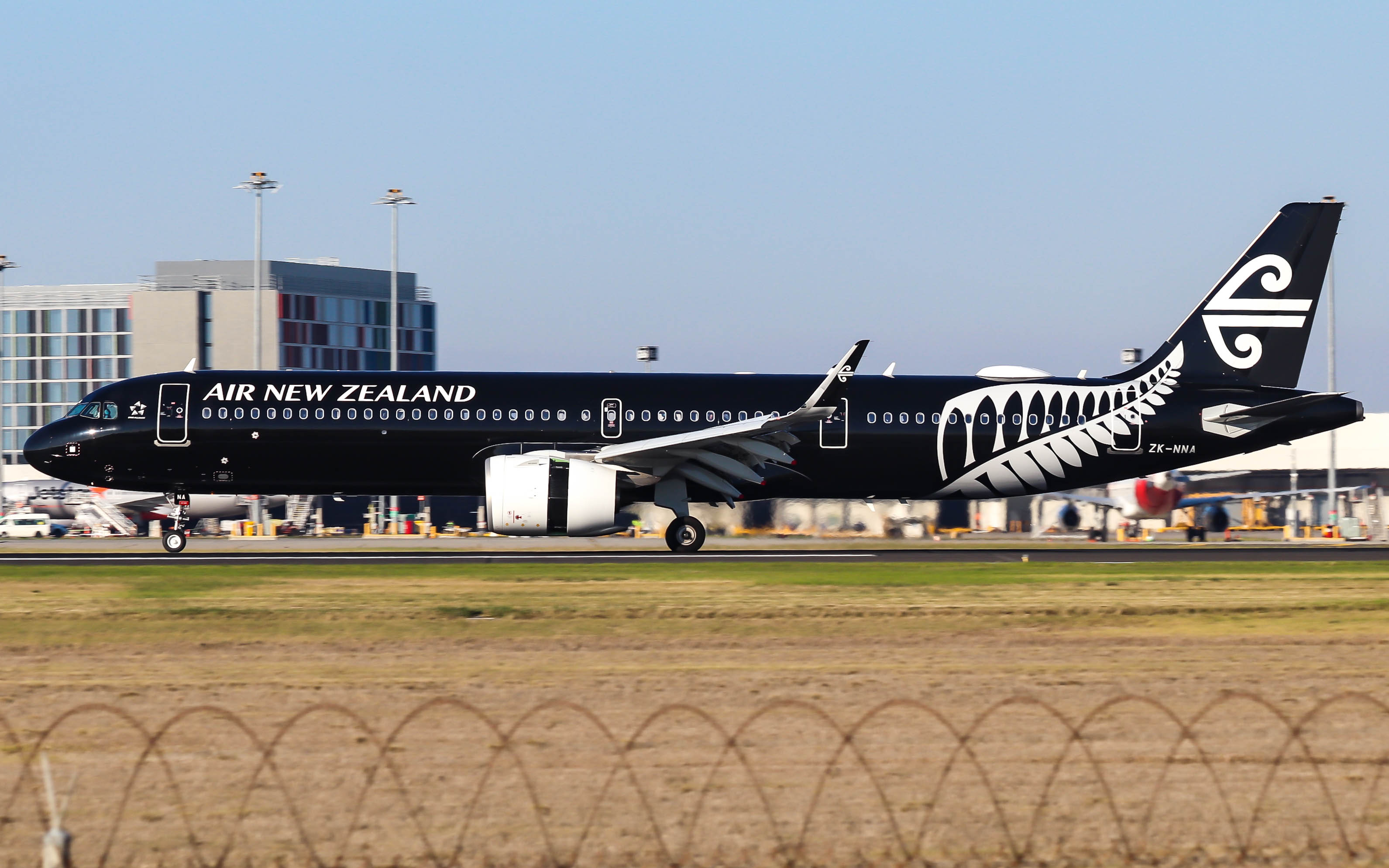 Photo of ZK-NNA - Air New Zealand Airbus A321NEO at MEL