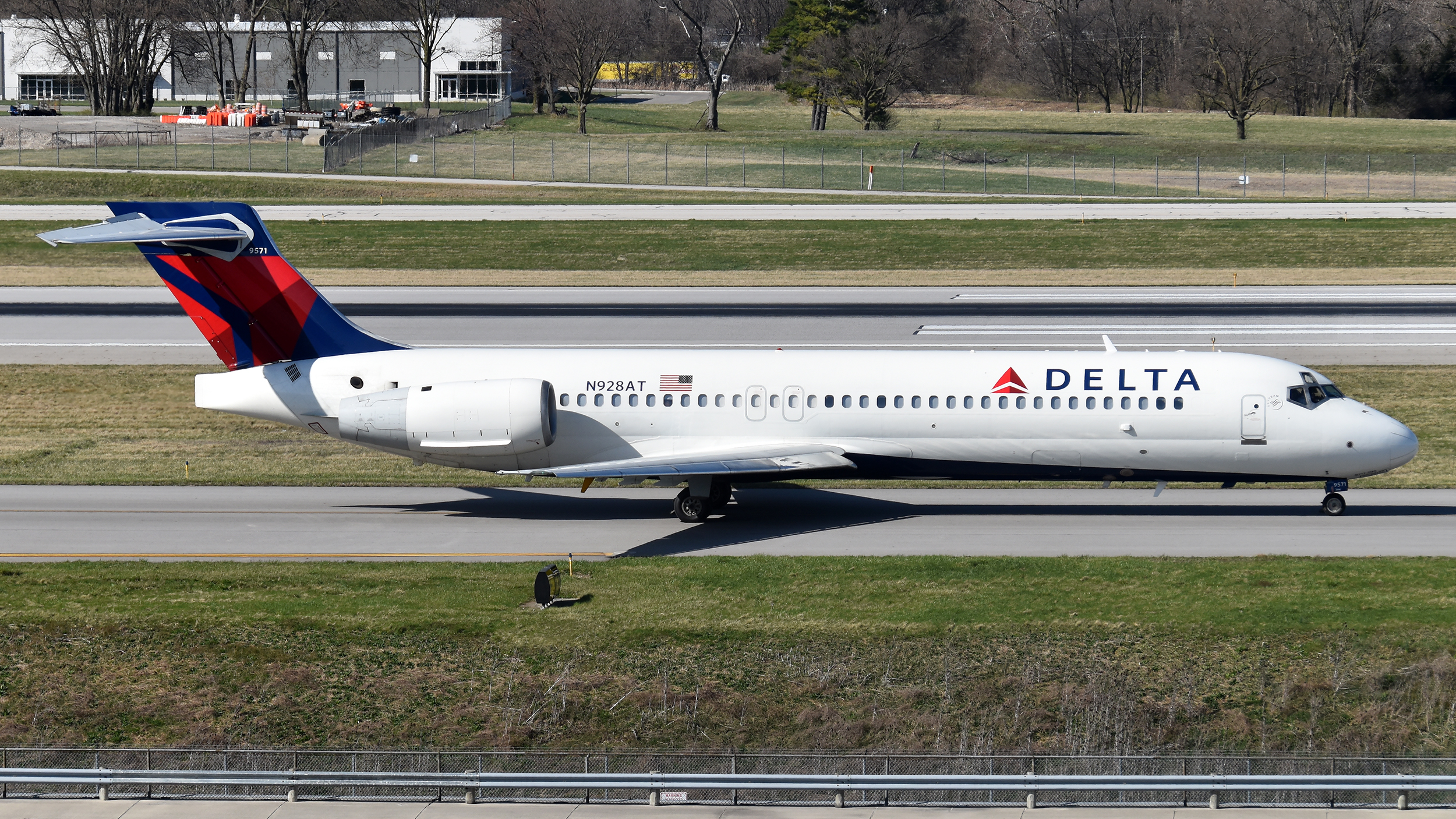 Photo of N928AT - Delta Airlines Boeing 717-200 at CMH